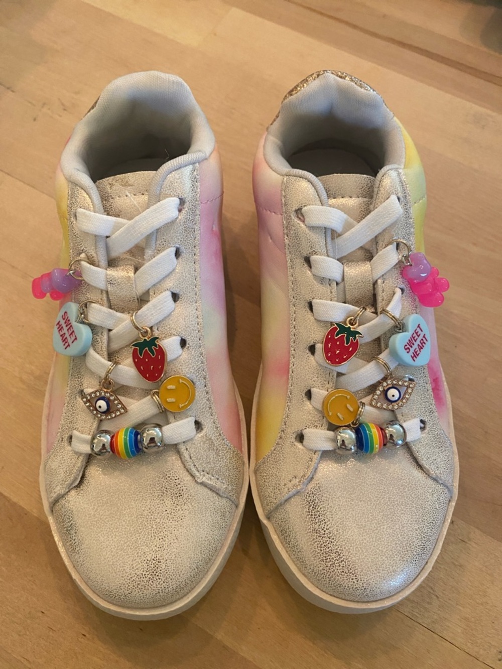 NWOT Steve Madden Toddler Girls' Poet Pastel Rainbow Charm Sneakers Size 11